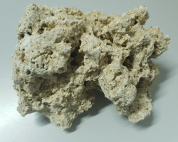 Dry Base Rock Indonesia - Box 18-22Kg M